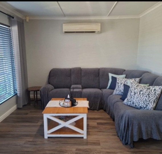 3 Bedroom Property for Sale in Amalinda North Eastern Cape